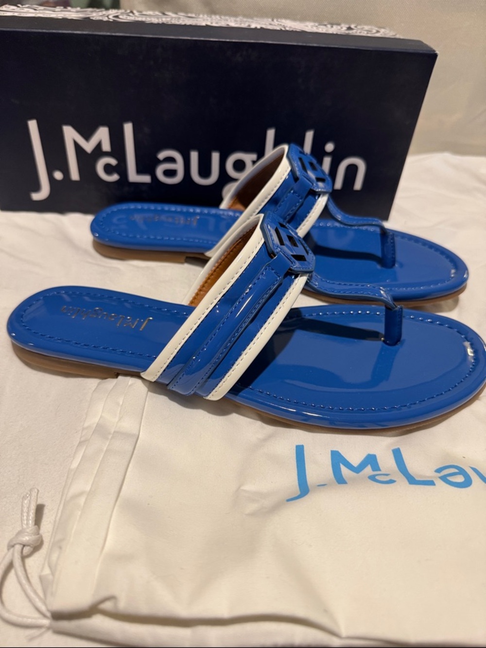 NIB J McLaughlin flat sandals size 8. - Picture 2 of 4